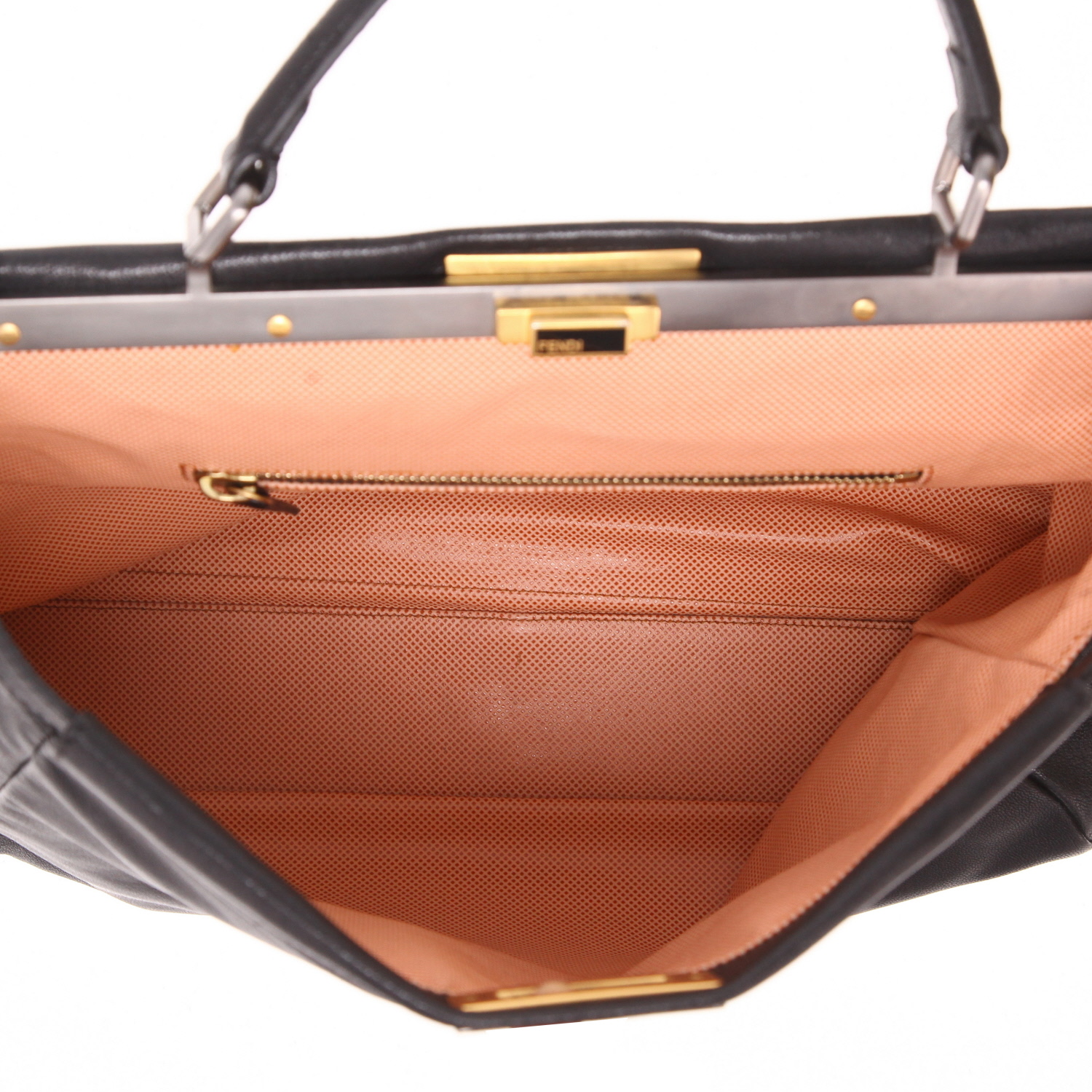 Fendi  Peekaboo large model  handbag  in black leather - Detail D3