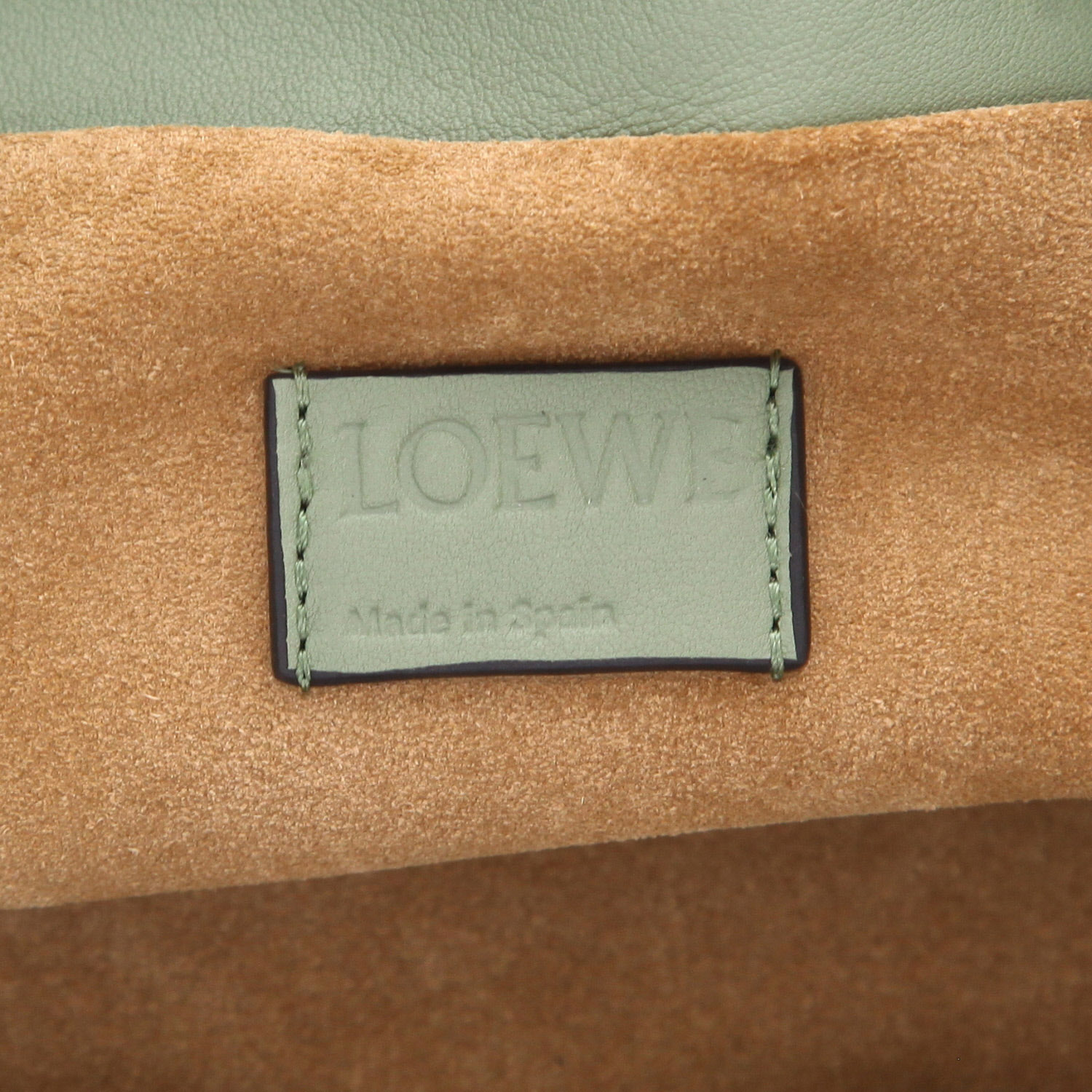 Bolso bandolera Loewe  Flamenco Knot  en cuero verde - Detail D2