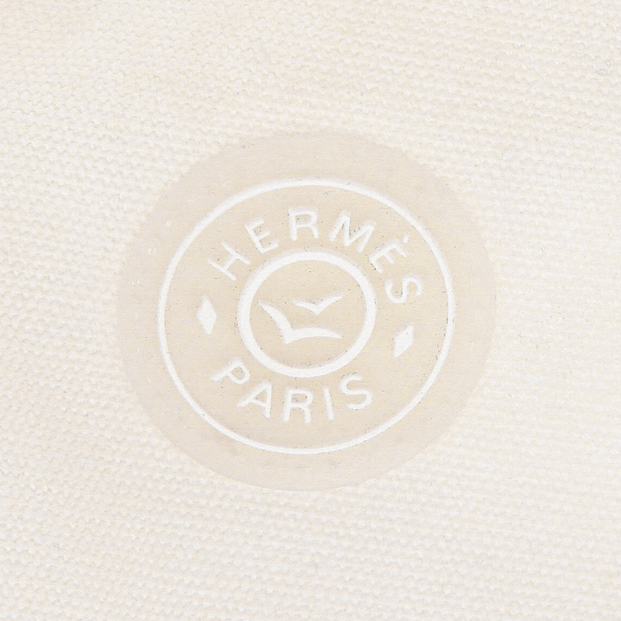 Hermès   handbag  in white canvas - Detail D2