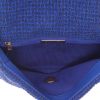 Bolso bandolera Chanel  19 en tweed azul - Detail D3 thumbnail