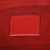 Borsa Louis Vuitton  Pont Neuf in pelle Epi rossa - Detail D2 thumbnail