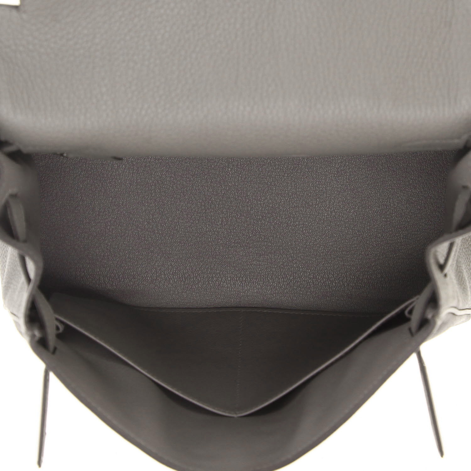 Sac à main Hermès  Kelly 28 cm en cuir togo Gris Meyer - Detail D3