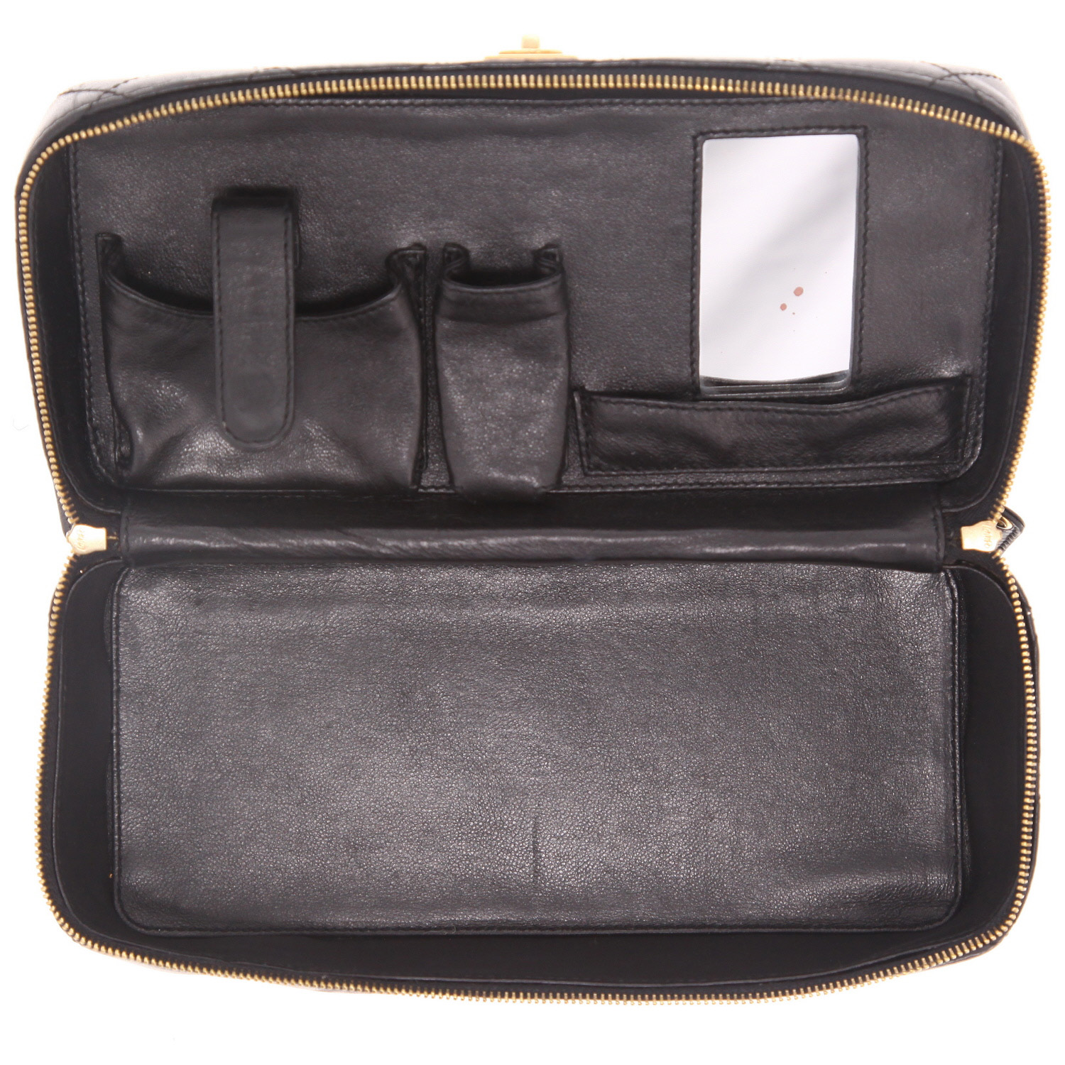 Beauty Chanel  Vanity in pelle trapuntata nera - Detail D3