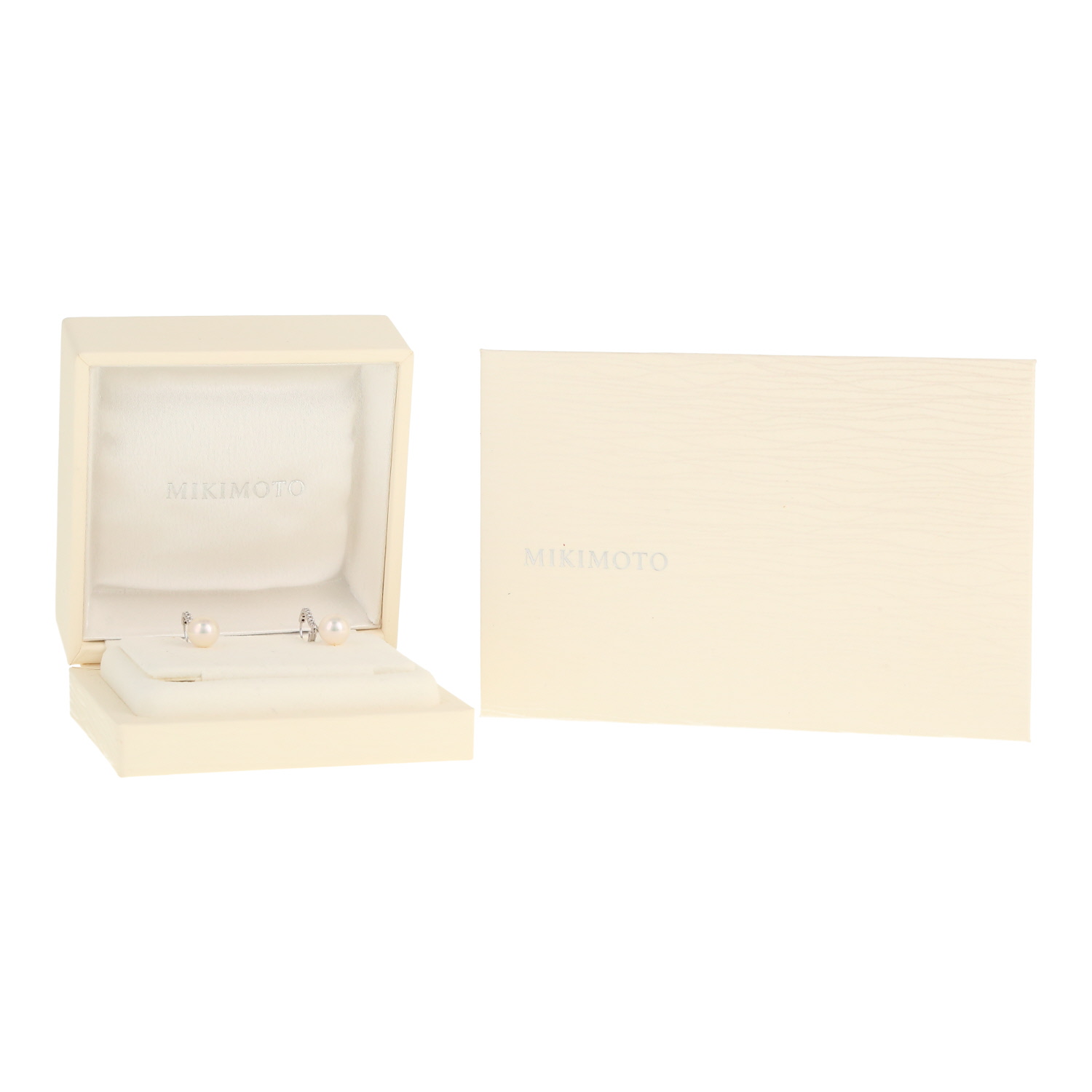 Mikimoto  earrings in white gold, Akoya cultured pearls and diamonds - Detail D2