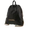 Sac à dos Chanel  22 en cuir noir - 00pp thumbnail