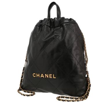 Mochila Chanel  22 en cuero negro