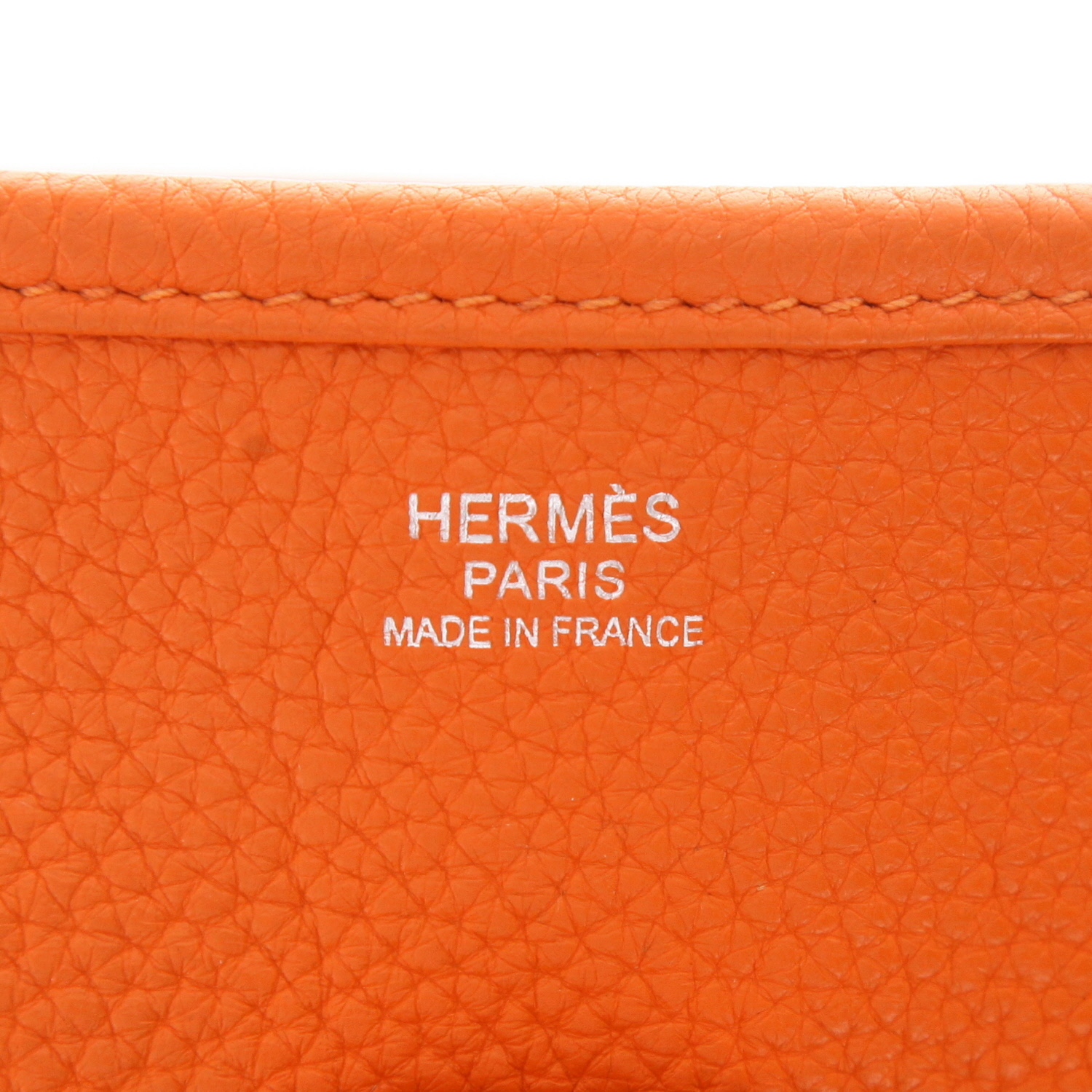 Bolso bandolera Hermès  Evelyne en cuero togo naranja - Detail D2