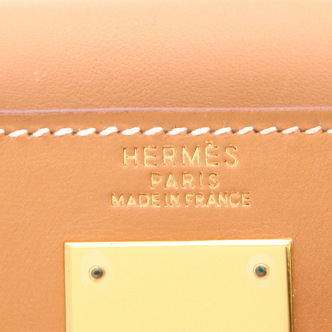 Borsa Hermès  Kelly 32 cm in pelle Chamonix gold - Detail D2