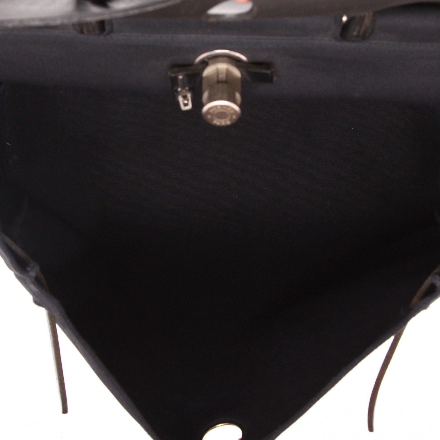 Sac porté épaule ou main Hermès  Herbag en toile noire et cuir noir - Detail D3