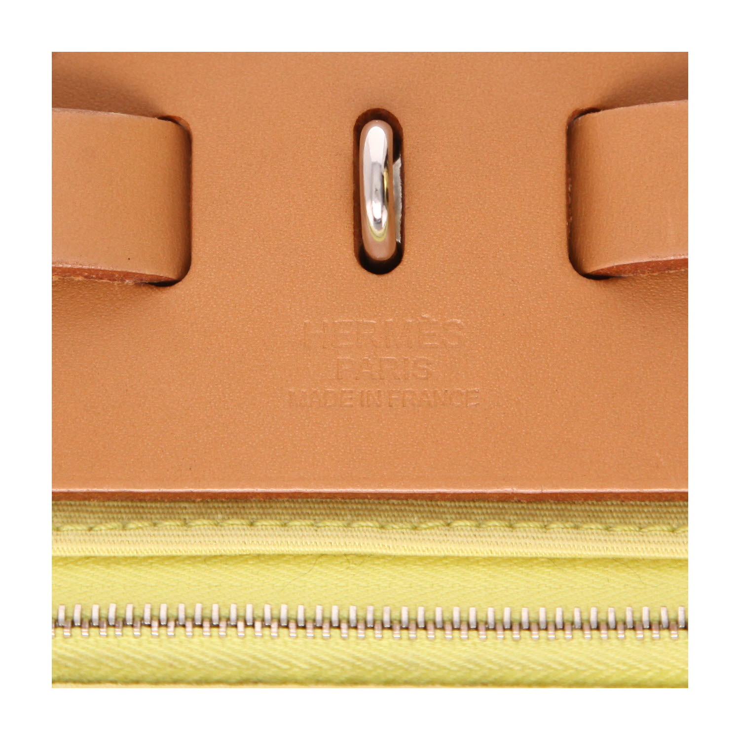 Hermès  Herbag bag worn on the shoulder or carried in the hand  in yellow canvas  and Hunter cowhide - Detail D2