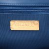 Chanel  19 large model  shoulder bag  in blue quilted leather - Detail D2 thumbnail