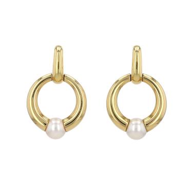 Paire de clips d'oreilles Cartier en or jaune et perles de culture