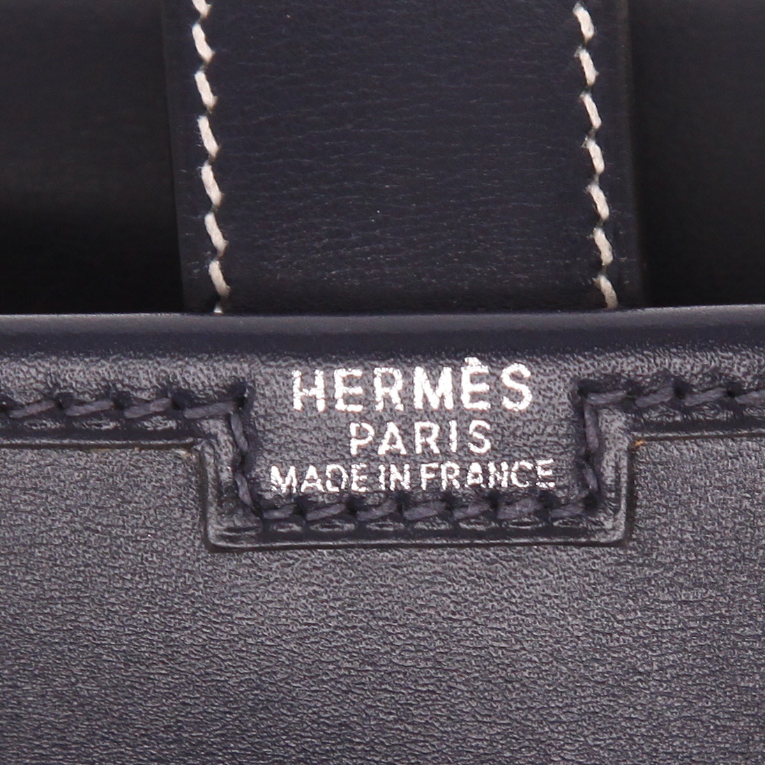 Hermès  Jige pouch  in navy blue box leather - Detail D2