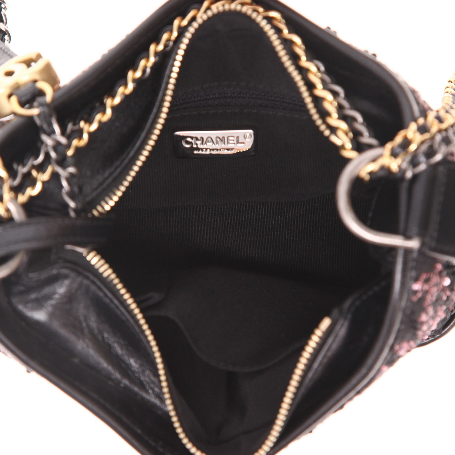 Bolso bandolera Chanel  Gabrielle  modelo pequeño  en lentejuelas negras y rosas y cuero negro - Detail D3