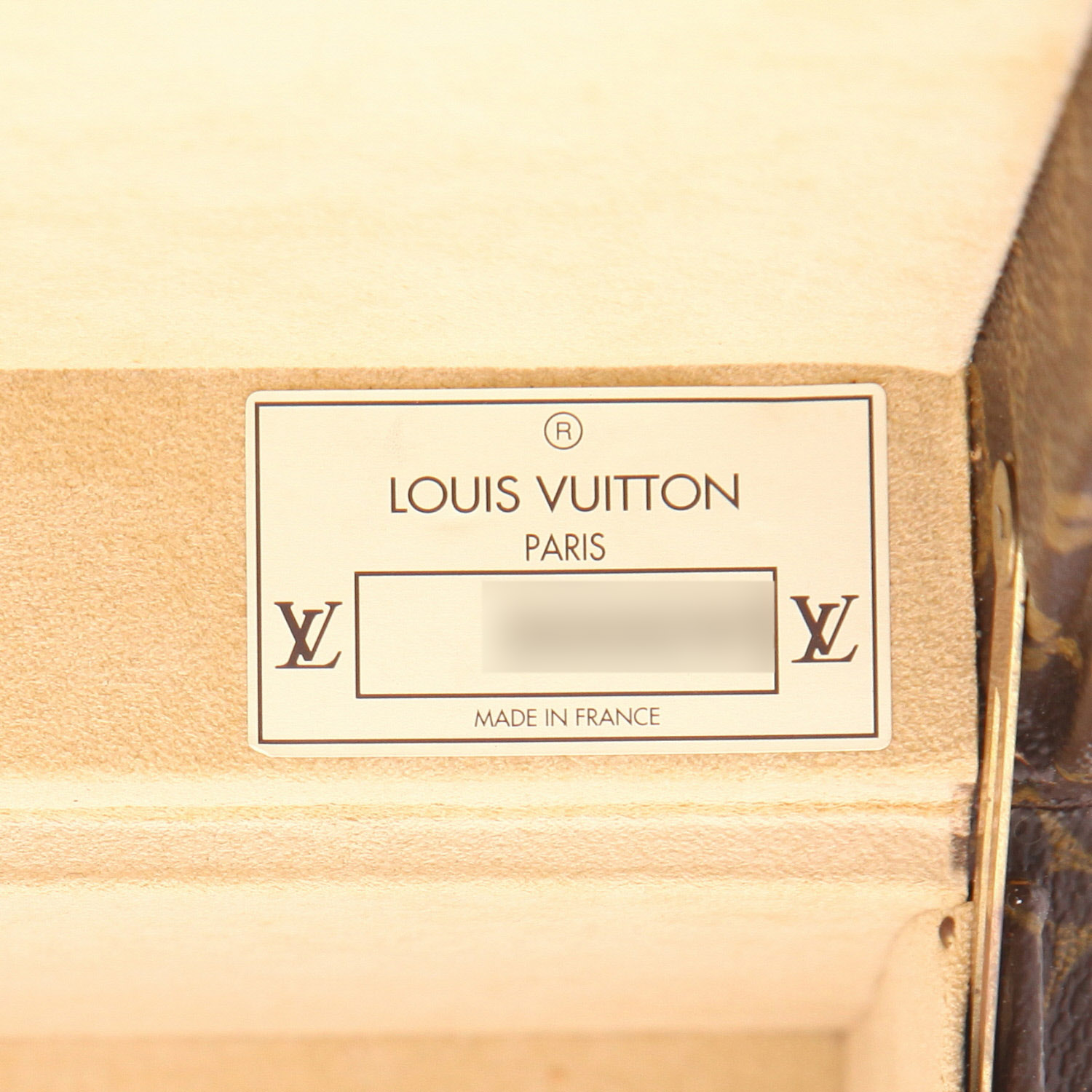 Porta-documentos Louis Vuitton  Malle à Chapeaux en lona Monogram y fibra vulcanizada - Detail D2