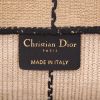 Sac cabas Dior  Book Tote en toile noire et beige - Detail D2 thumbnail