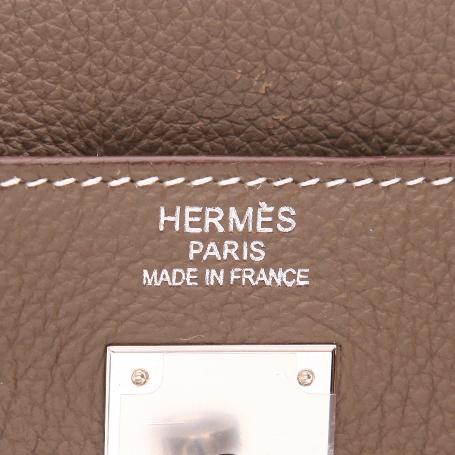 Hermès  Kelly 35 cm handbag  in etoupe togo leather - Detail D2