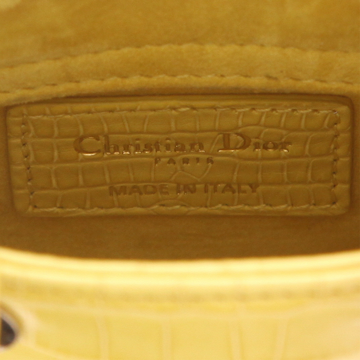 Sac bandoulière Dior  Micro Lady Dior en crocodile jaune - Detail D2