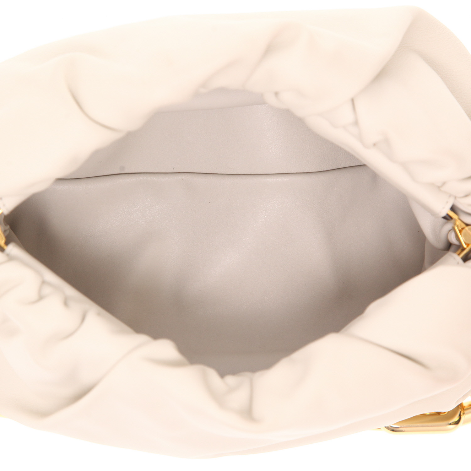 Bolso de mano Bottega Veneta  Pouch en cuero crudo - Detail D3