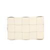 Bottega Veneta  Cassette shoulder bag  in white intrecciato leather - 360 thumbnail