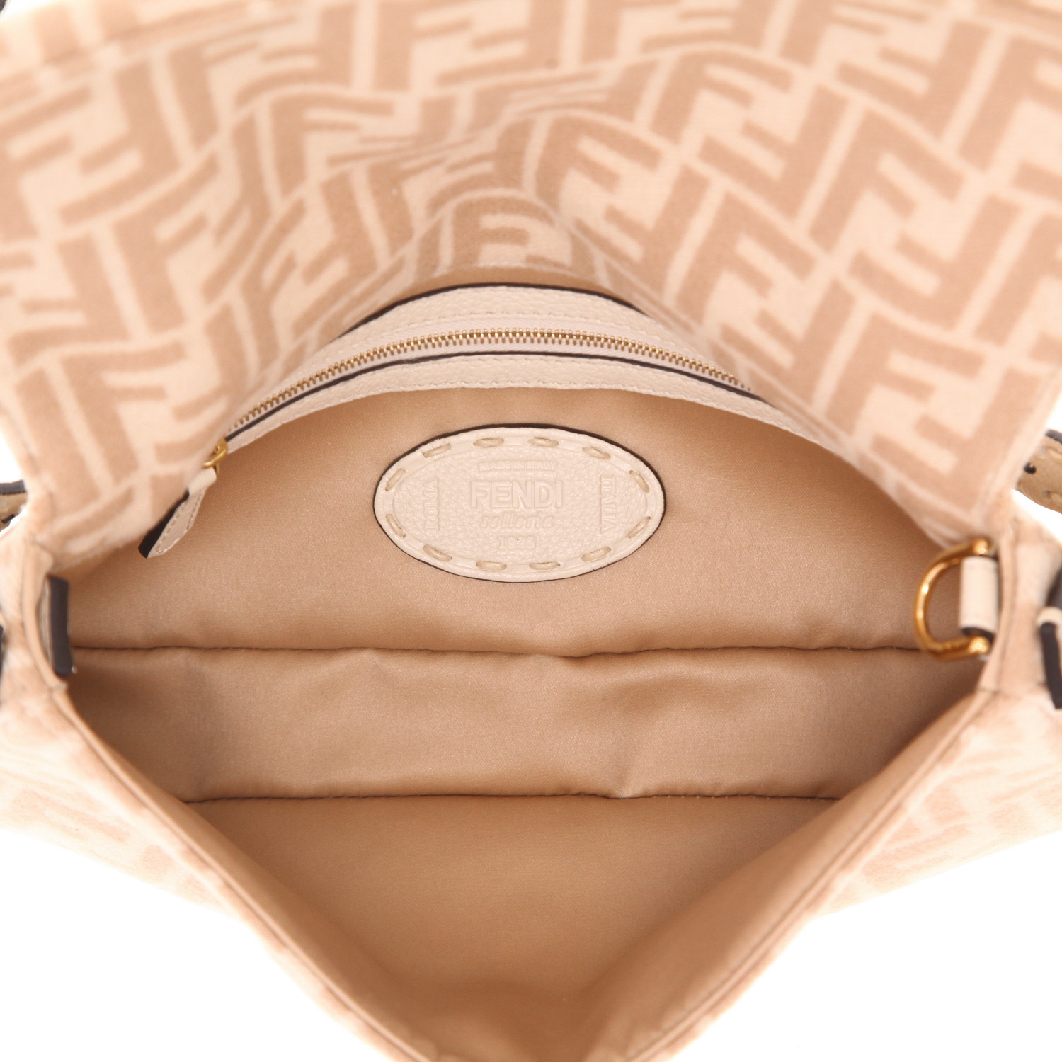 Sac à main Fendi  Baguette en lainage beige - Detail D3