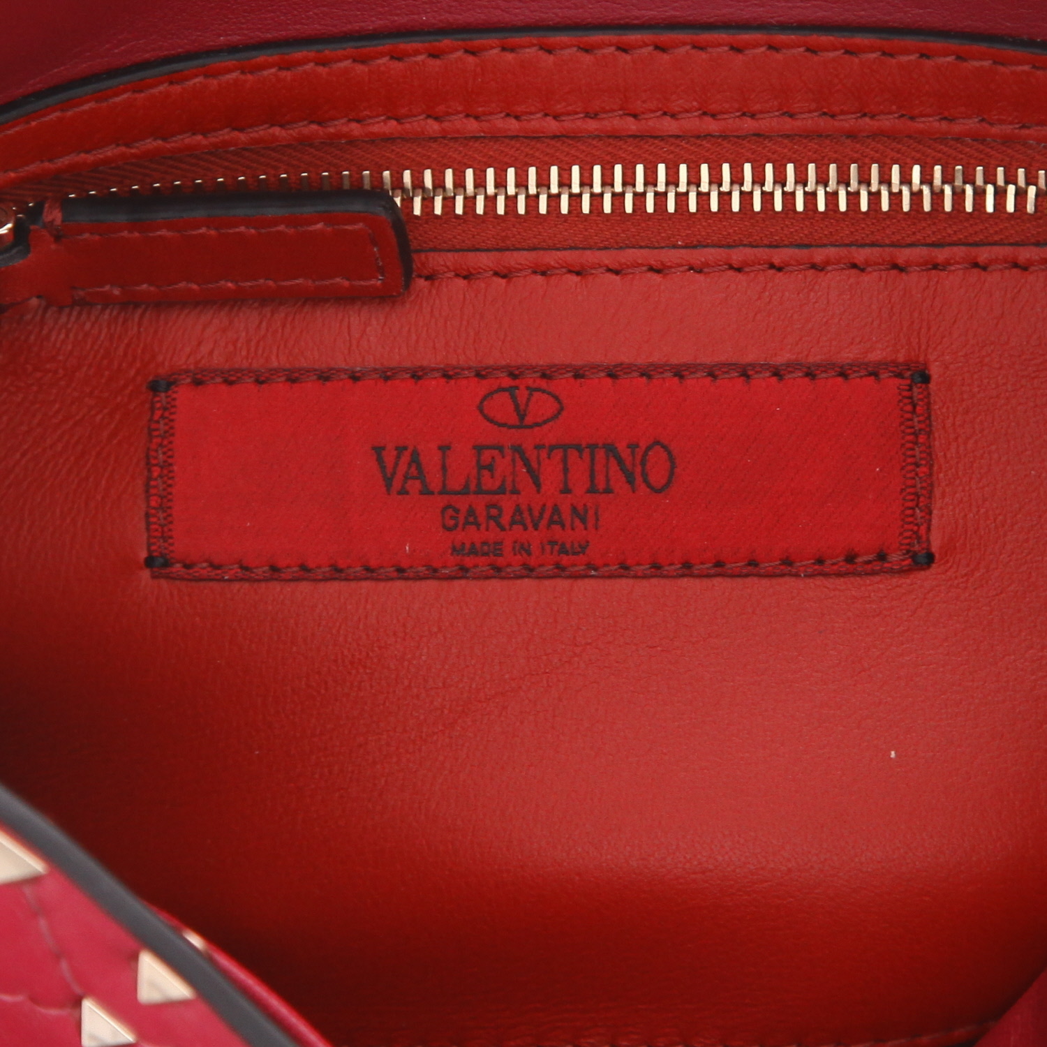 Valentino Garavani  Rockstud Spike shoulder bag  in red quilted leather - Detail D2