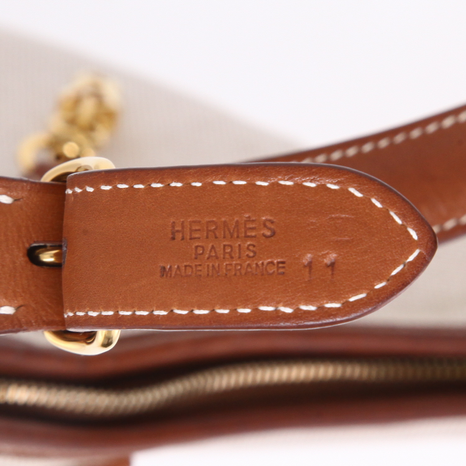 Bolso de mano Hermès  Trim en tejido "H" beige y cuero Barenia - Detail D2