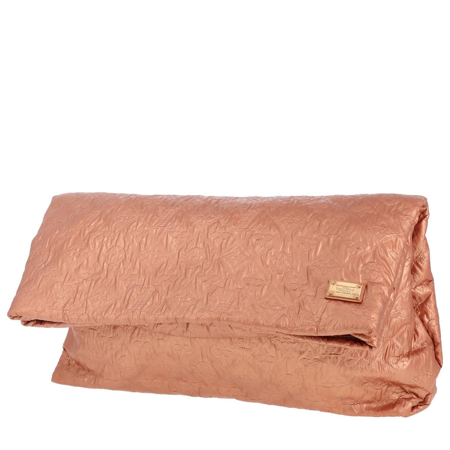 Louis Vuitton Altair pouch in pink monogram leather