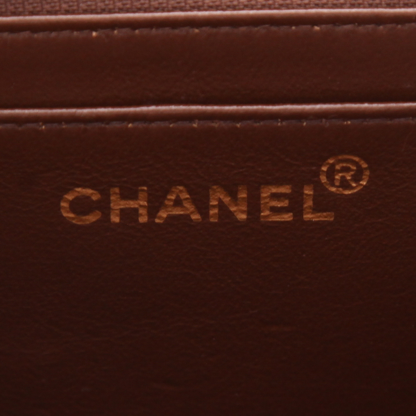 Borsa a tracolla Chanel  Vintage in pelle trapuntata marrone - Detail D2