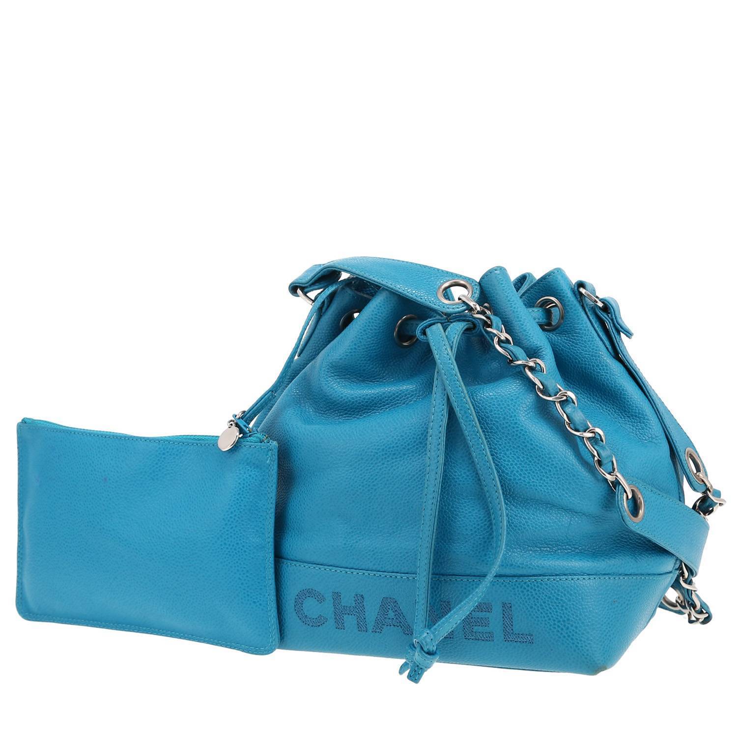Chanel Petit Shopping handbag in turquoise grained leather