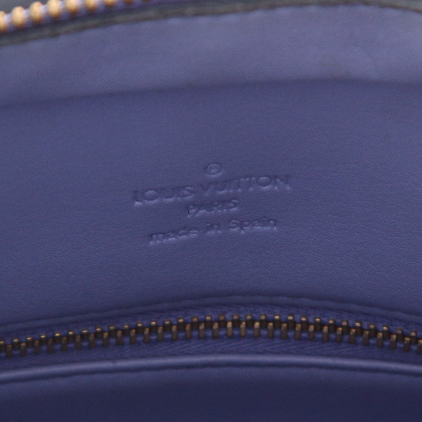 Sac à main Louis Vuitton  Houston en cuir verni monogram bleu-ciel et cuir naturel - Detail D2