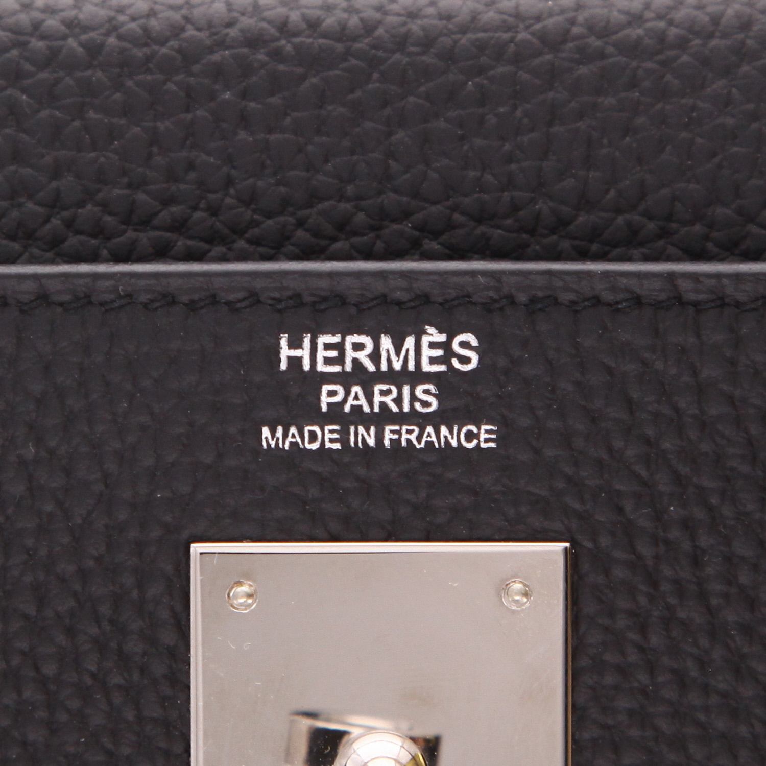 Bolso de mano Hermès  Kelly 32 cm en cuero togo negro - Detail D2