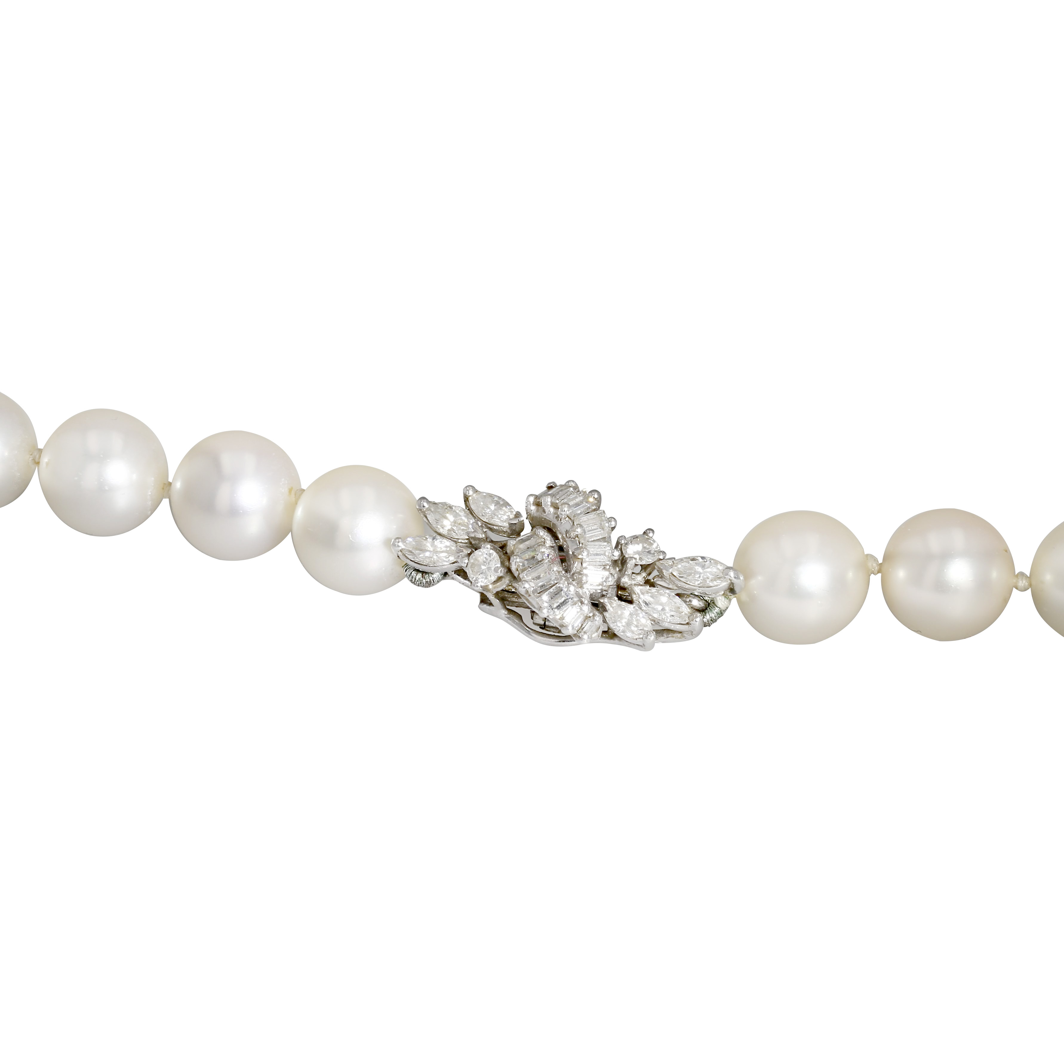 Cartier  necklace in pearls, white gold and diamonds - Detail D2