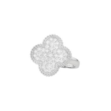 Van Cleef 
Arpels Magic Alhambra ring in white gold and diamonds