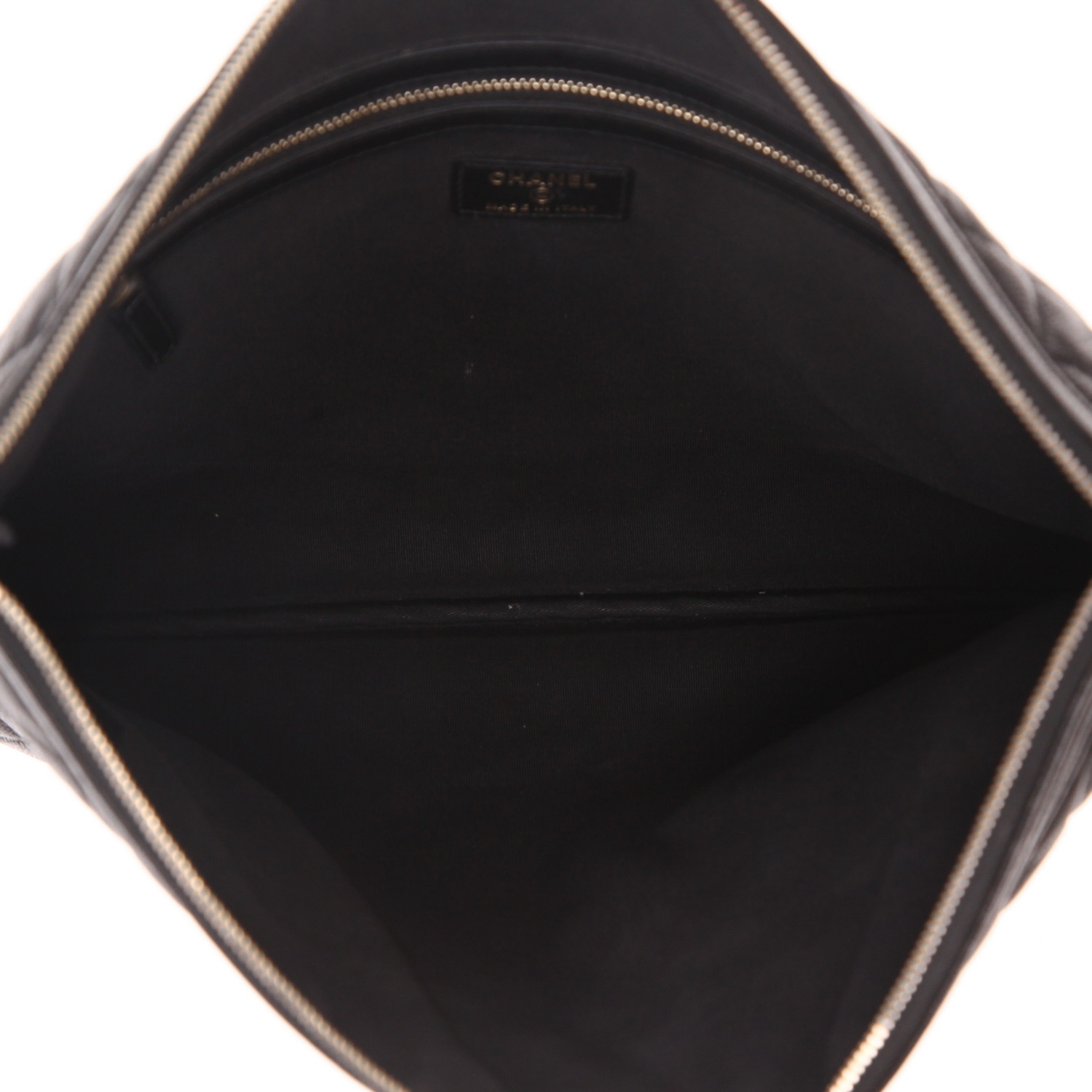 Chanel   pouch  in black quilted leather - Detail D3