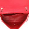 Bolso bandolera Chanel  Timeless Maxi Jumbo en cuero acolchado rosa - Detail D3 thumbnail