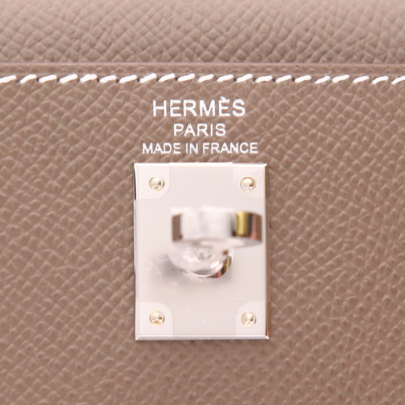 Borsa Hermès  Kelly 25 cm in pelle Epsom etoupe - Detail D2