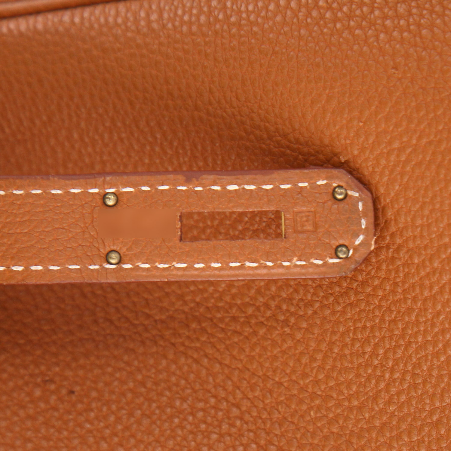 Bolso de mano Hermès  Birkin 35 cm en cuero togo color oro - Detail D4