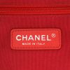 Borsa a tracolla Chanel  Gabrielle  modello medio  in pelle trapuntata argento - Detail D2 thumbnail