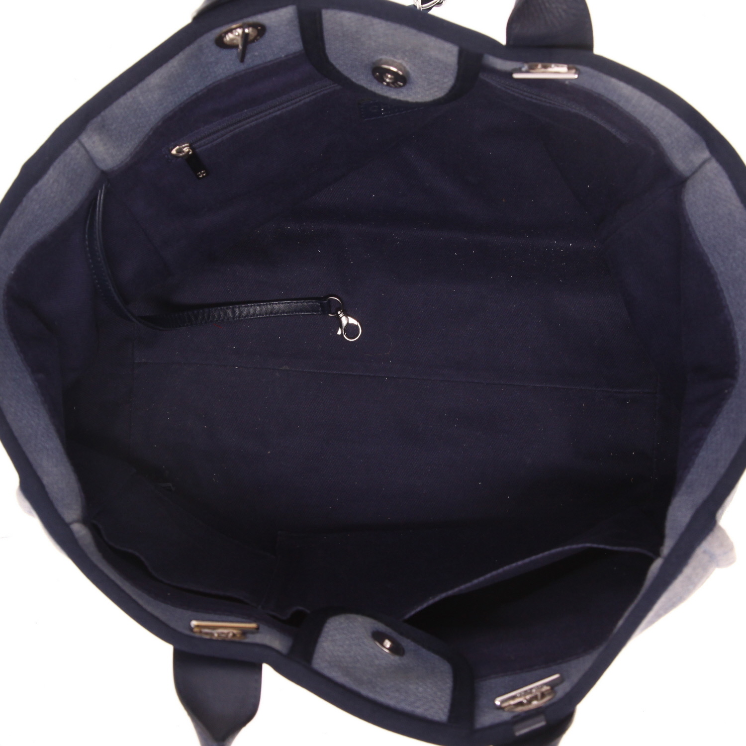 Bolso Cabás Chanel  Deauville en lona azul y cuero azul - Detail D3