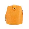 Bolso de mano Louis Vuitton  Cluny en cuero Epi amarillo - 360 thumbnail