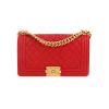 Chanel  Boy shoulder bag  in red quilted grained leather - 360 thumbnail