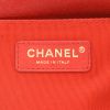 Chanel  Boy shoulder bag  in red quilted grained leather - Detail D2 thumbnail