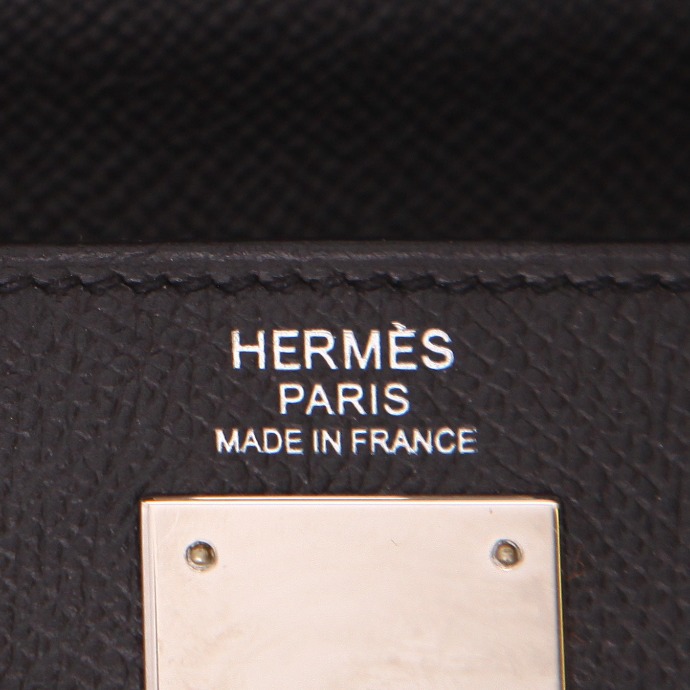Sac à main Hermès  Kelly 32 cm en cuir epsom noir - Detail D2
