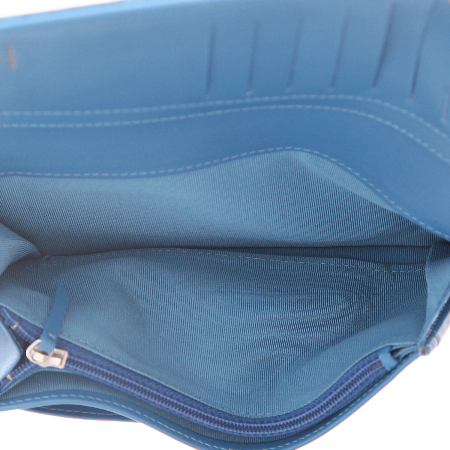 Portafogli Chanel   in pelle martellata e trapuntata blu - Detail D4