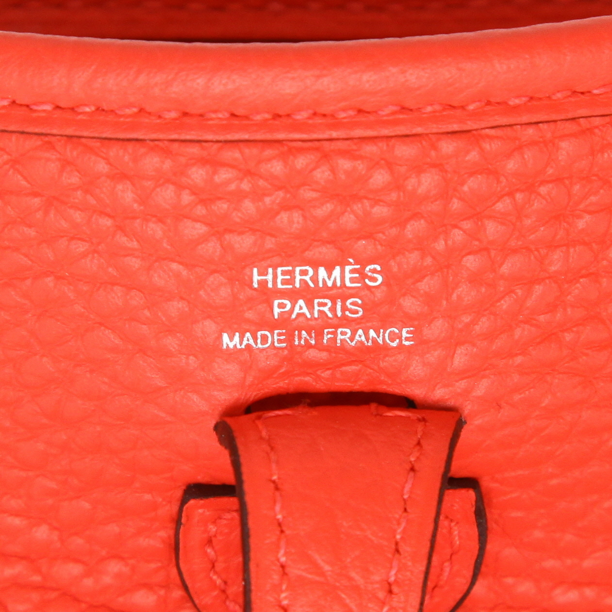 Sac bandoulière Hermès  Mini Evelyne en cuir taurillon clémence Orange Field - Detail D2