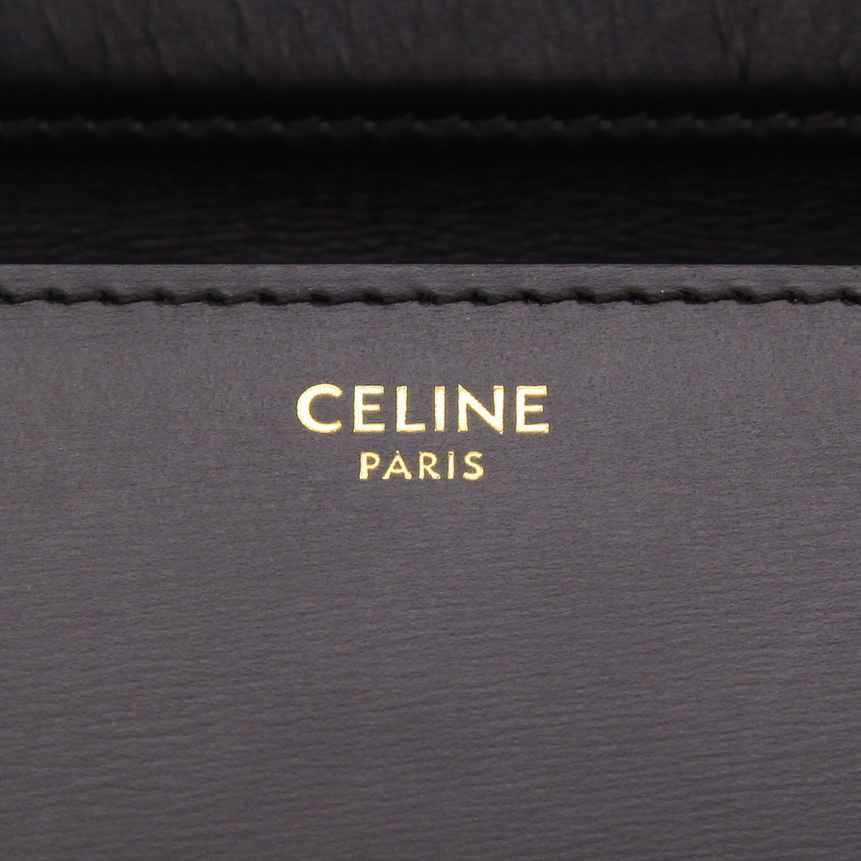 Celine  Classic Box Teen shoulder bag  in black box leather - Detail D2