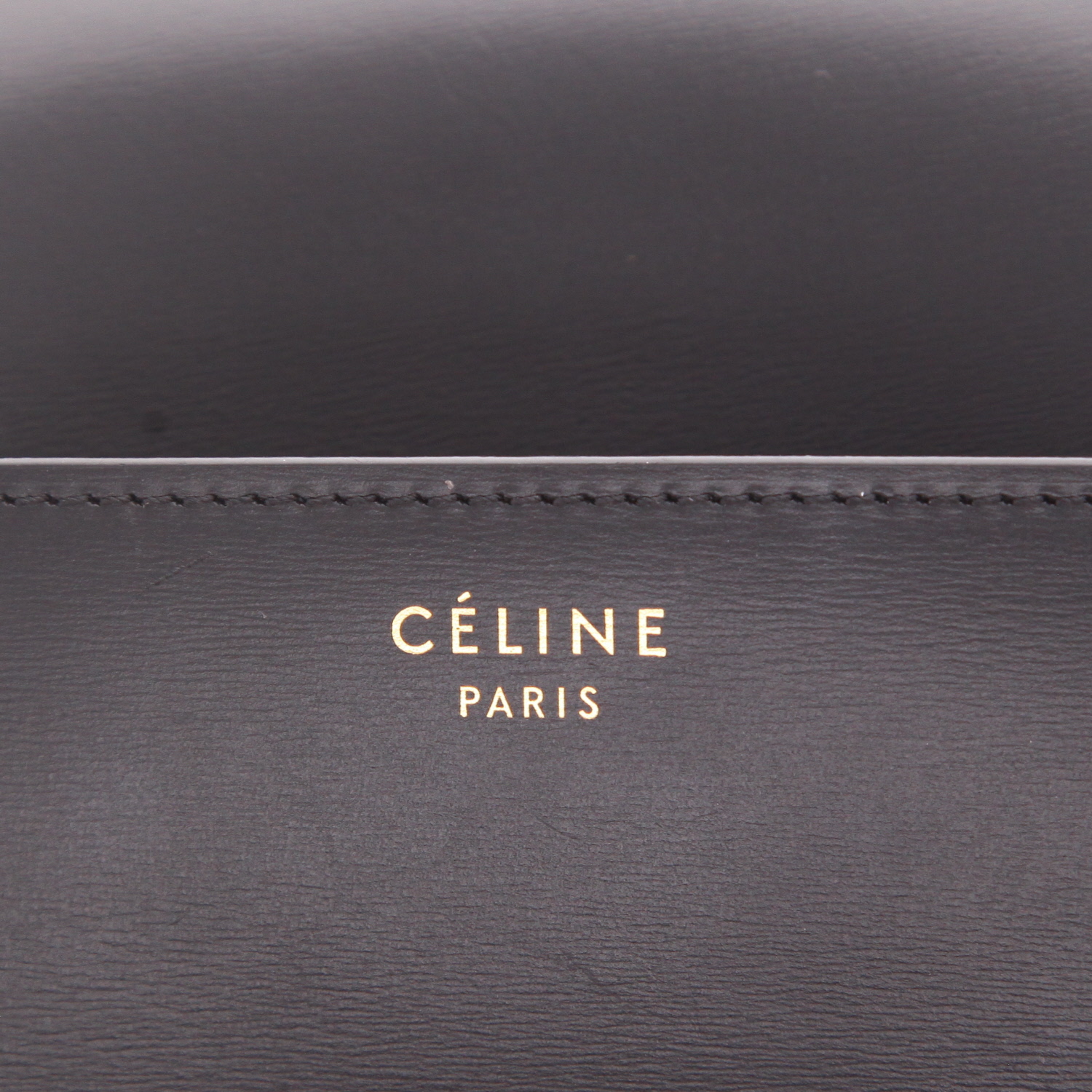 Borsa a tracolla Celine  Classic Box Medium in pelle box nera - Detail D2