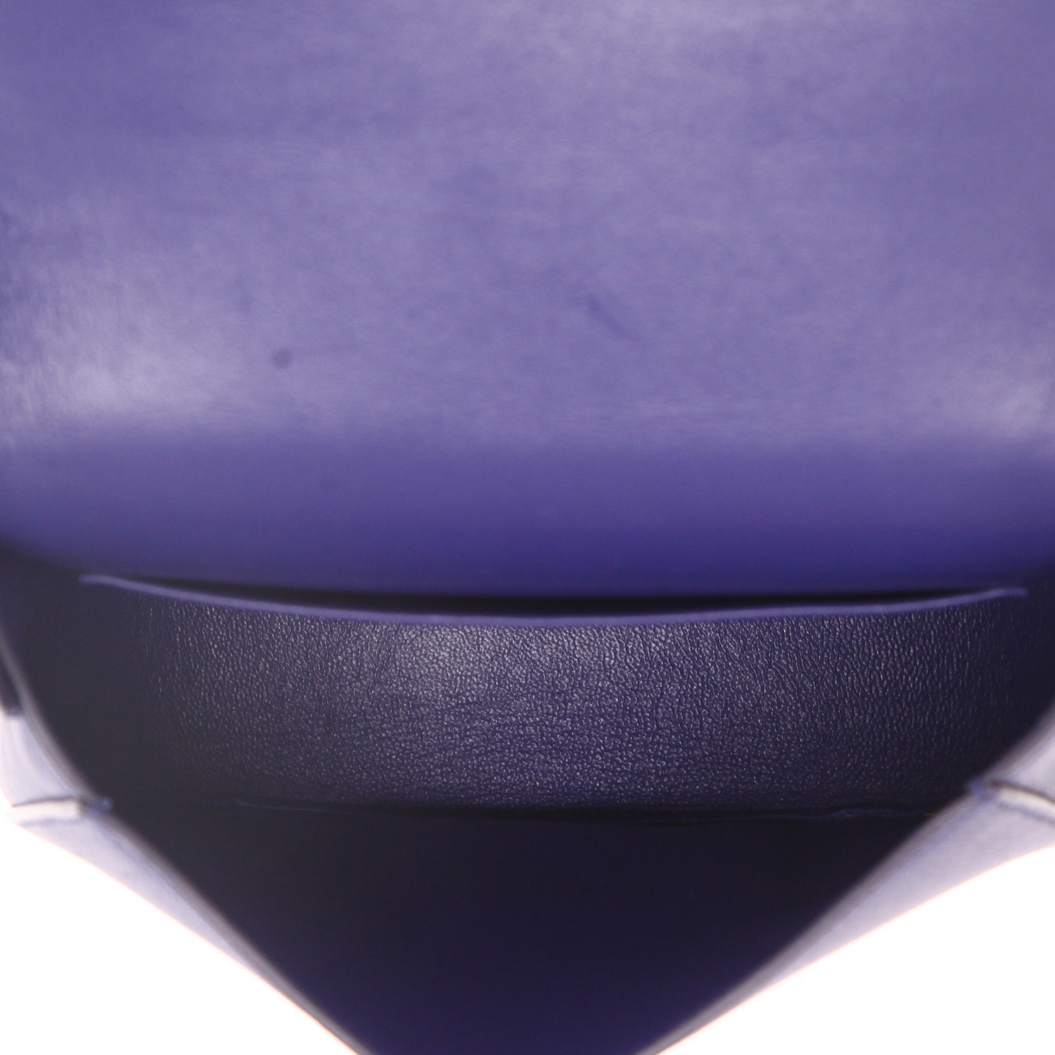 Celine  Trotteur small model  shoulder bag  in blue grained leather - Detail D3