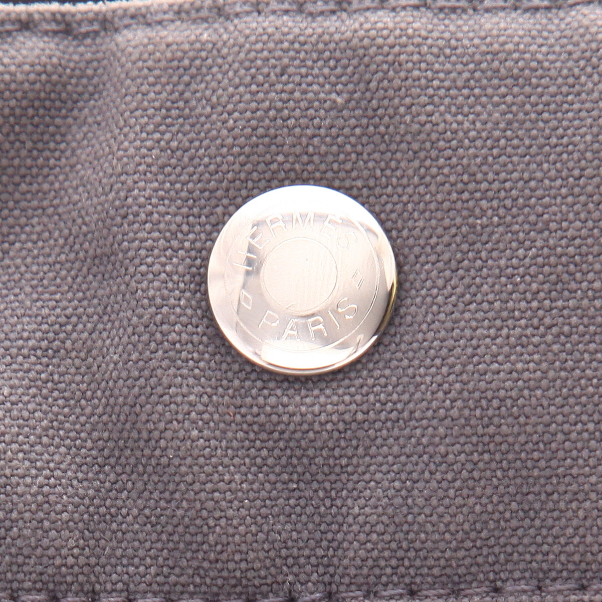 Bolso Cabás Hermès  Toto Bag - Shop Bag en lona gris - Detail D2